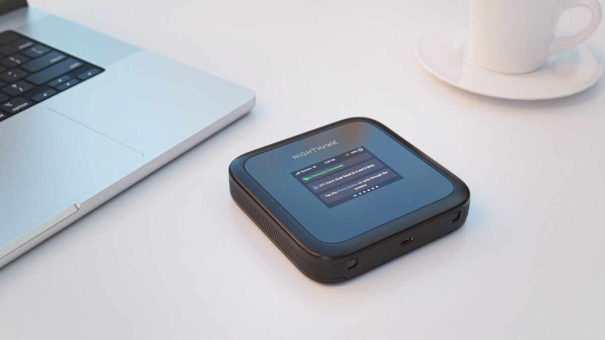 NETGEAR_M3_Lifestyle-2048x1152 NETGEAR_M3_Lifestyle-2048x1152