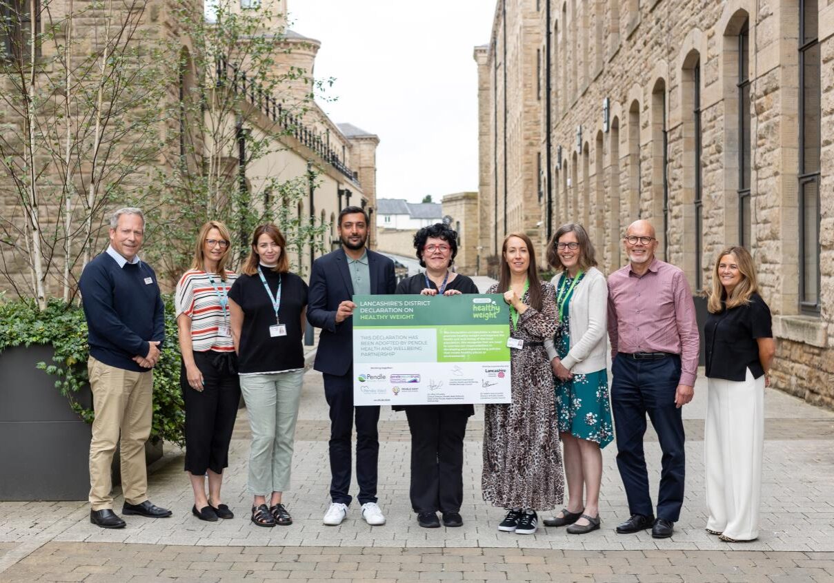 webversion L-R Simon Gwynne, Chief Executive of Pendle Leisure Trust; Michelle Brides, Public Health Specialist for Lancashire County Council; Lisa Murray, Senior Public Health Practitioner for Lancashire County Council; Dr Irfan Chaudry, Clinical Director of Pendle West Primary Care Network and Chair of Pendle Health and Wellbeing Partnership; Tracey Noon, Operations Manager for Burnley, Pendle and Rossendale Council for Voluntary Service; Danielle Thorpe, Programme Officer for Pendle Borough Council; Gill Dickson, Policy and Programmes Manager for Pendle Borough Council; Robin Ireland, Research Director at Food Active and Nicola Calder, Food Active.